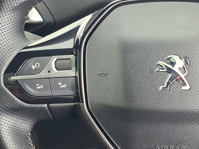 Peugeot 5008 Puretech Active Black #12