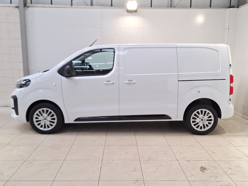 Peugeot Expert 2.0 Bluehdi 145 Asphalt Van White #4