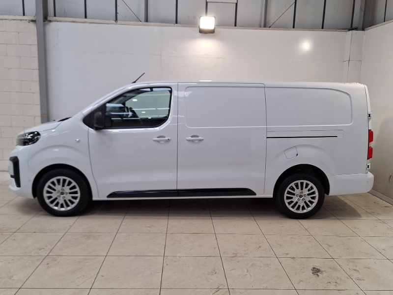 Peugeot Expert 2.0 Bluehdi 145 Asphalt Van White #4