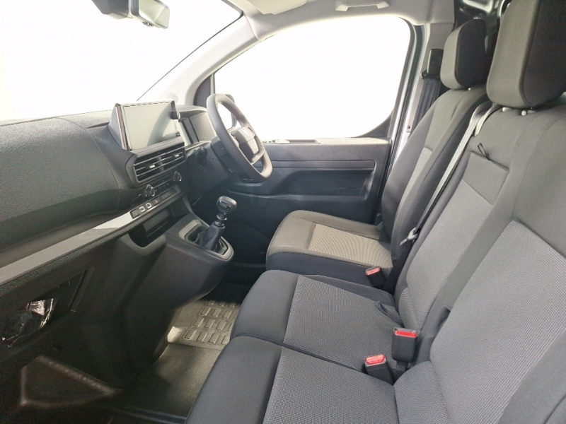Peugeot Expert 2.0 Bluehdi 145 Asphalt Van White #5