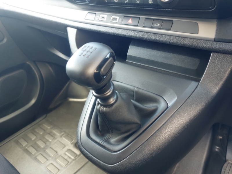 Peugeot Expert Professional Medium White #13