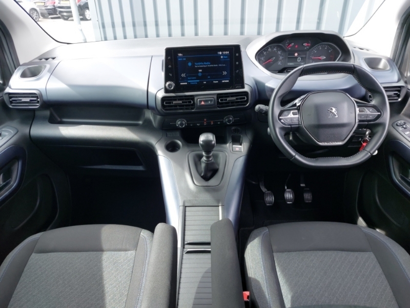 Peugeot Rifter 1.5 Bluehdi 100 Allure Grey #3