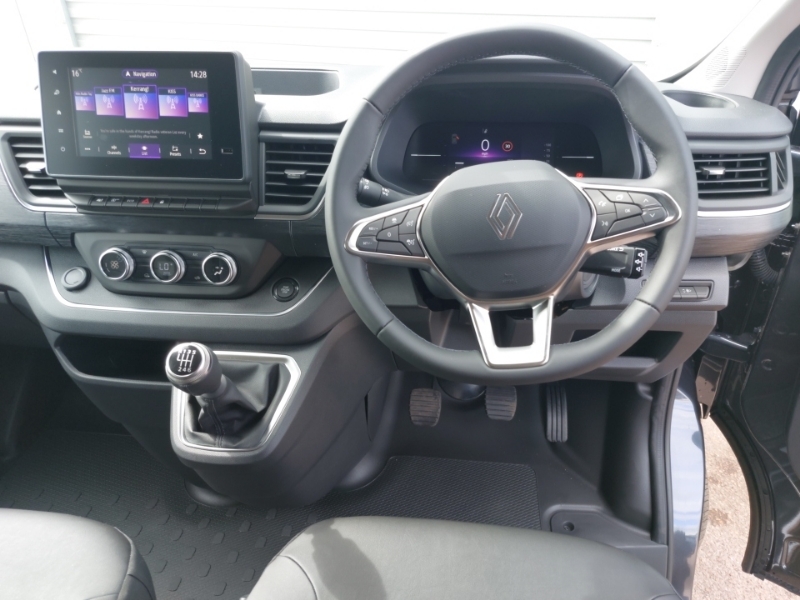 Renault Trafic Extra Sport White #8