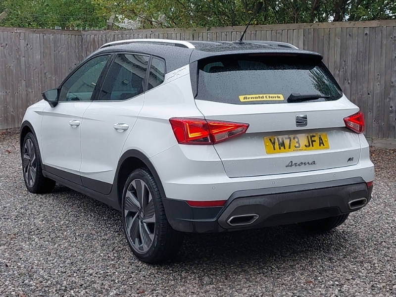 Seat Arona 1.0 Tsi 110 Fr Sport Dsg White #2
