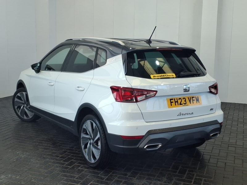Seat Arona 1.5 Tsi 150 Fr Sport Dsg White #2