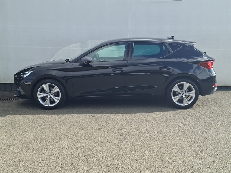 Seat Leon 1.0 Tsi Evo Fr SO73WZB Black #4
