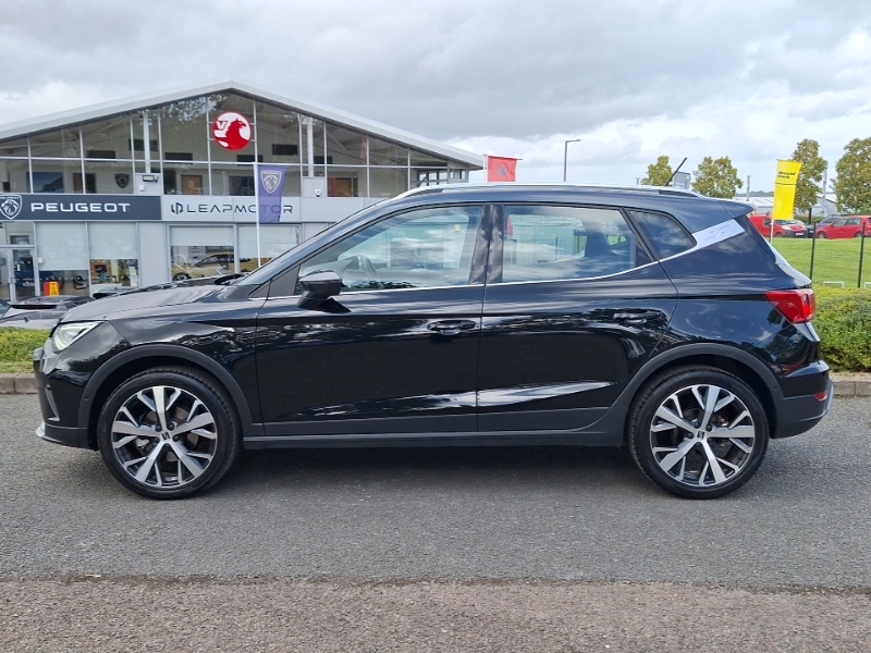 Seat Arona 1.0 Tsi 115 Xperience Lux Dsg Black #4