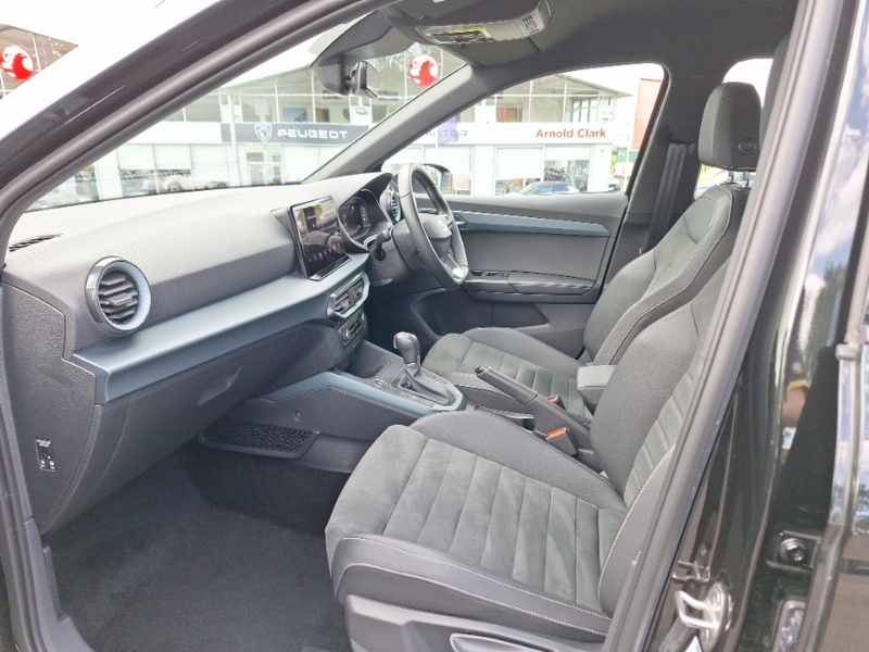 Seat Arona 1.0 Tsi 115 Xperience Lux Dsg Black #5