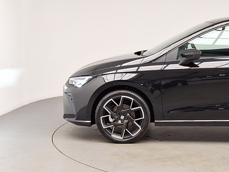 Seat Ibiza Se White #19