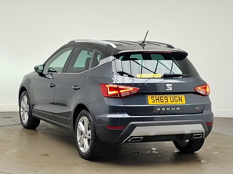 Seat Arona 1.0 Tsi 115 Fr Ez Grey #2