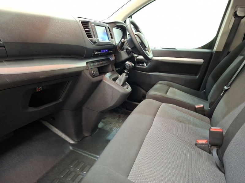 Toyota Proace Verso 2.0D 140 Shuttle Long Tss White #5