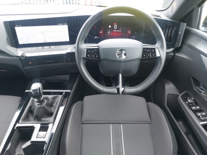 Vauxhall Astra Ultimate 1.2T 130Ps Silver #8