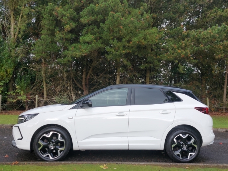 Vauxhall Grandland 1.2 Turbo Ultimate White #4