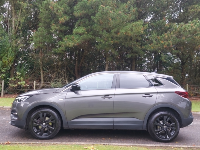 Vauxhall Grandland X Elite Nav Red #4