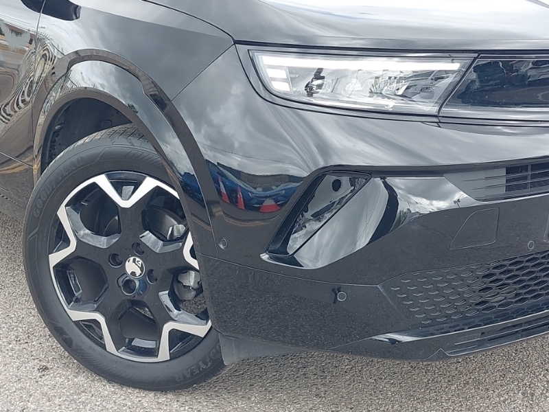 Vauxhall Mokka Ultimate White #20