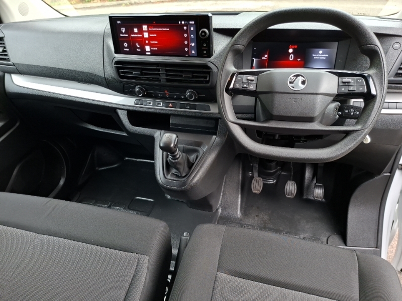 Vauxhall Vivaro 1.5 Turbo D 120 Prime H1 Van White #3