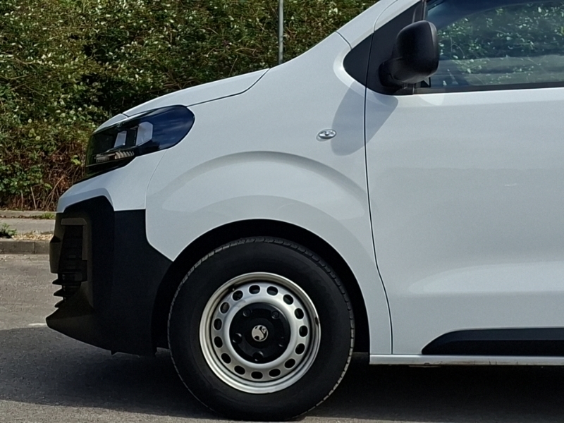 Vauxhall Vivaro Ultimate Grey #19