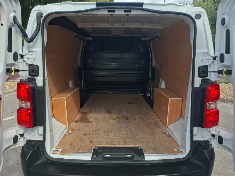 Vauxhall Vivaro Ultimate Grey #18