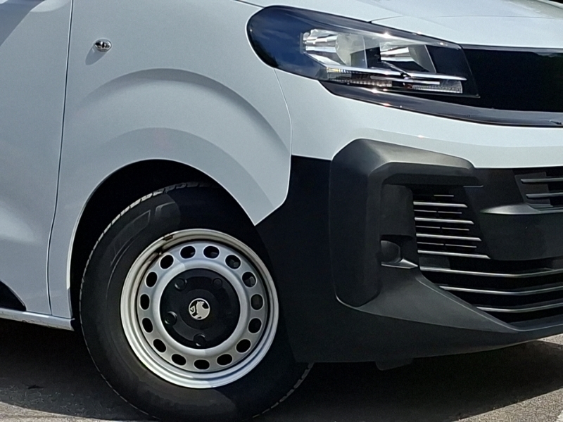 Vauxhall Vivaro Ultimate Grey #20