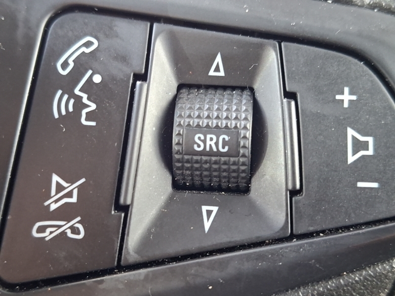 Vauxhall Zafira Design Black #12