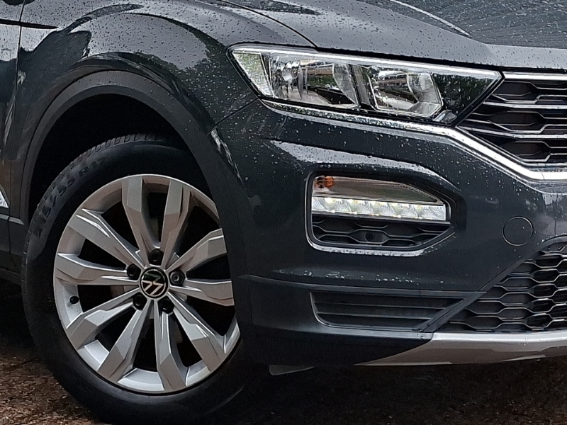 Volkswagen T-Roc Active Silver #19