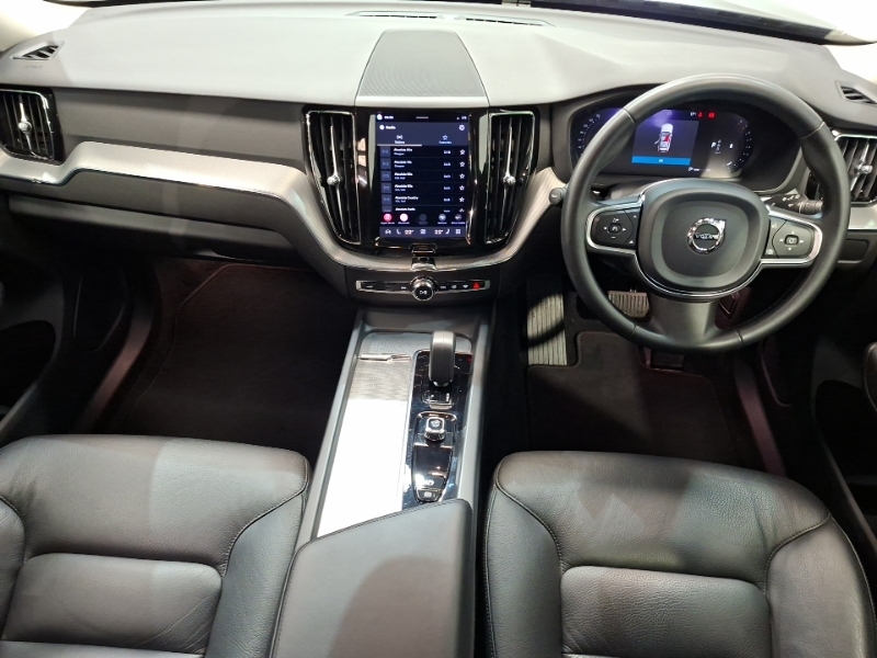 Volvo XC60 R Design Grey #3