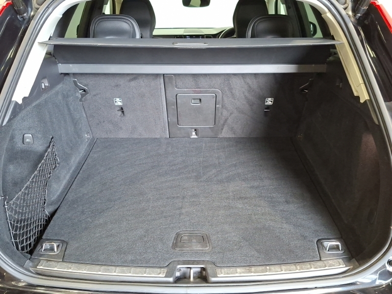 Volvo XC60 R Design Grey #18
