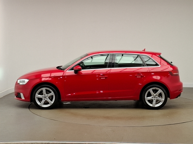 Audi A3 1.0 Tfsi Sport Red #4