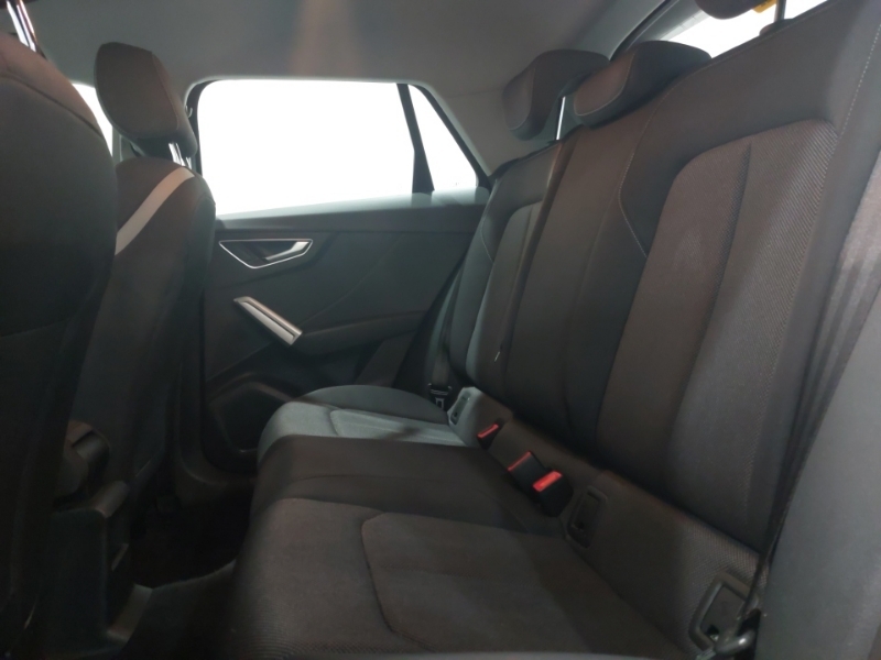 Audi Q2 35 Tfsi Sport S Tronic Black #6