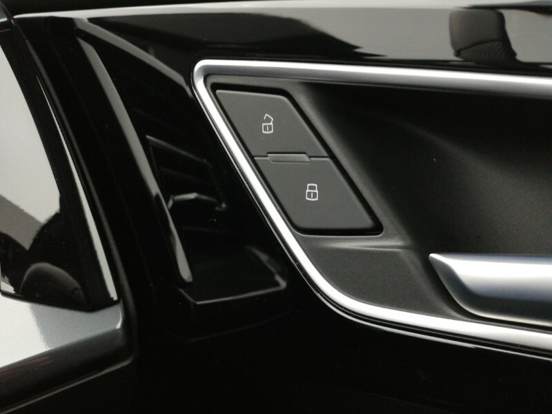 Audi Q4 E Tron 210Kw 45 82Kwh Black Edition Tech Pro Grey #16