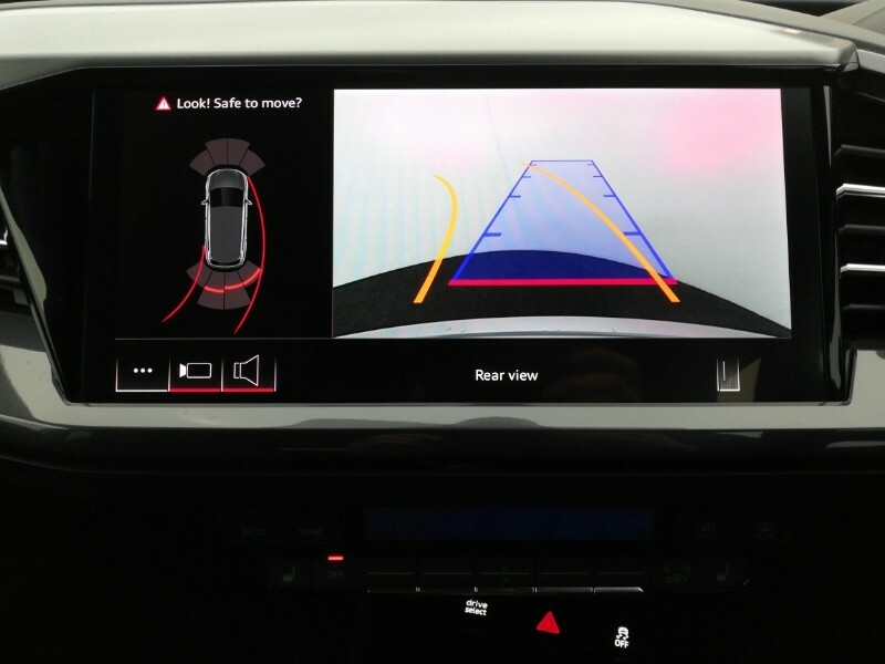 Audi Q4 E Tron 210Kw 45 82Kwh Black Edition Tech Pro Grey #17
