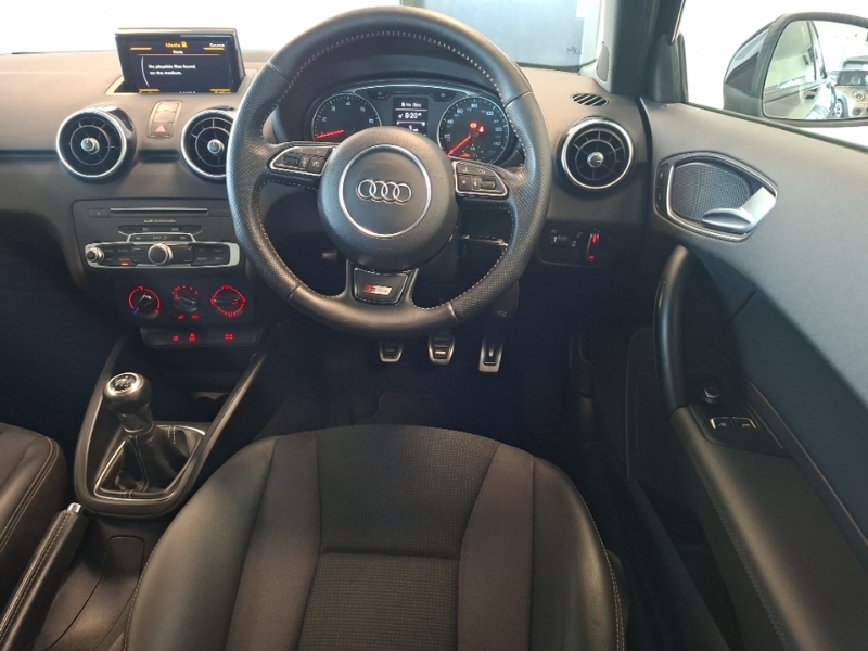 Audi A1 Sportback Tfsi S Line Red #8