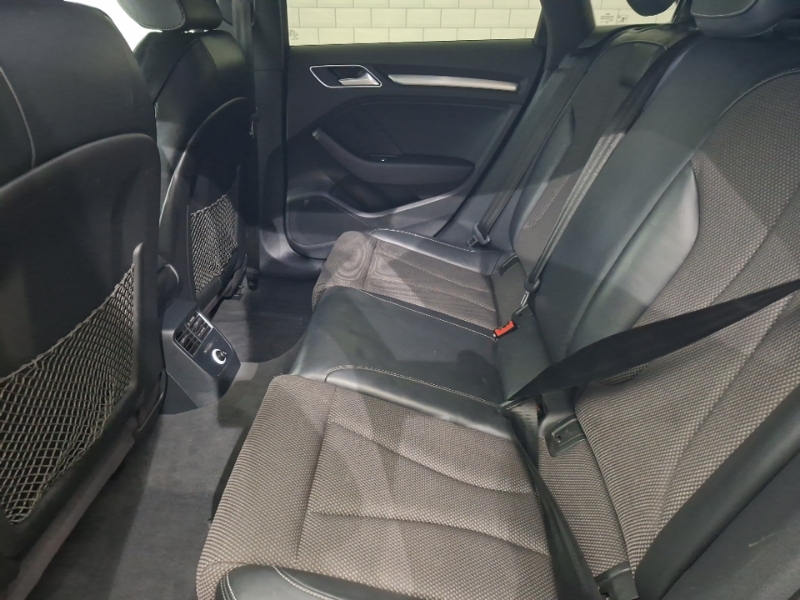 Audi A3 1.4 Tfsi S Line Black #6