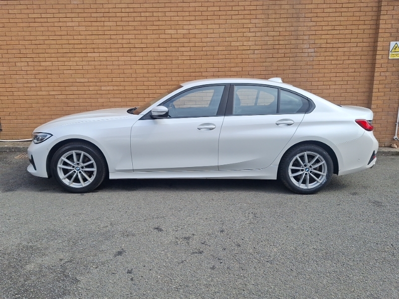 BMW 3 Series 320D Se White #4