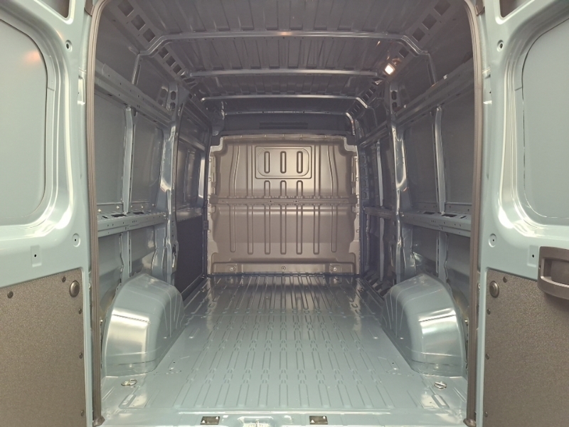 Citroen Relay Enterprise White #18