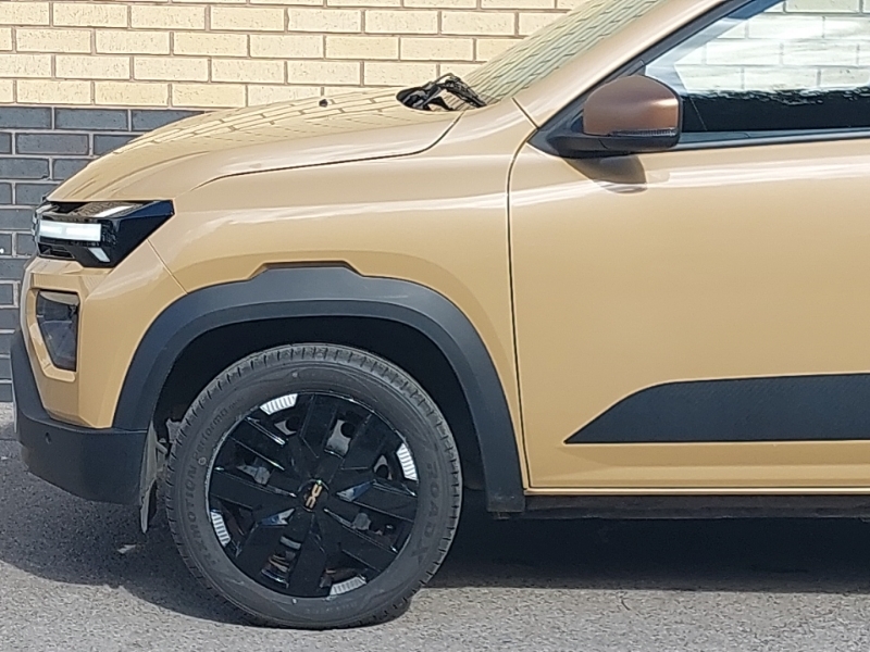 Dacia Spring 27Kwh Extreme 65 48Kw 2024 Red #19