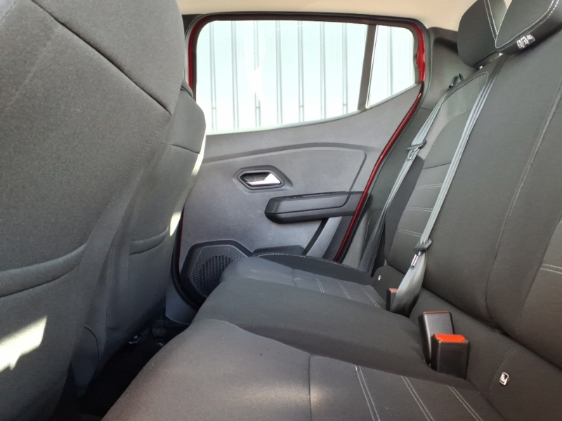 Dacia Sandero 1.0 Tce Comfort Red #6