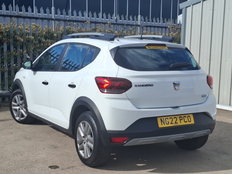 Dacia Sandero Stepway 1.0 Tce Bi-fuel Essential White #2