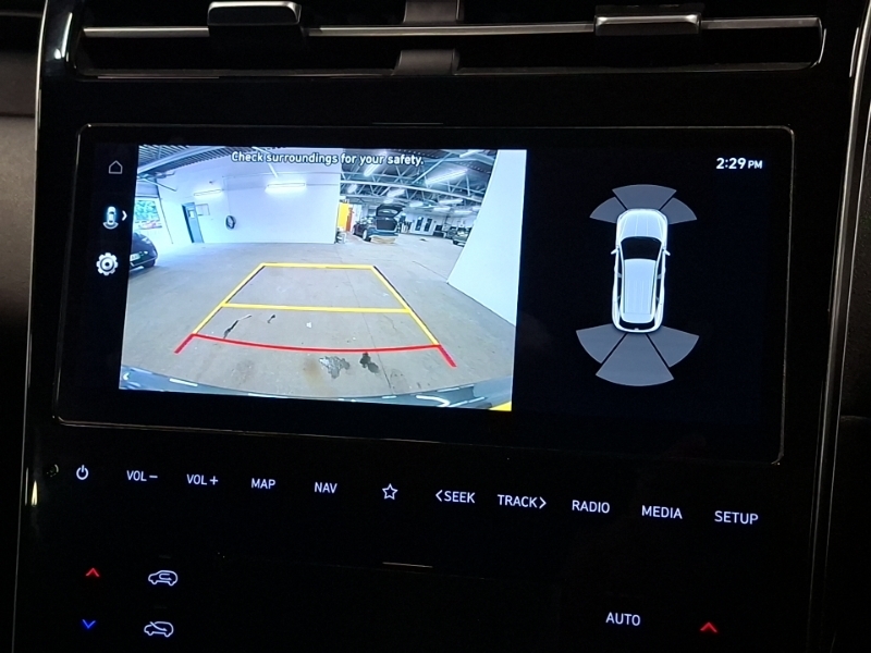 Hyundai Tucson Premium Red #9