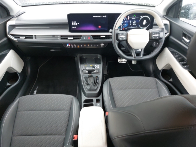 Kia Stonic 1.0T Gdi 48V 113 Gt-line S Dct Black #3