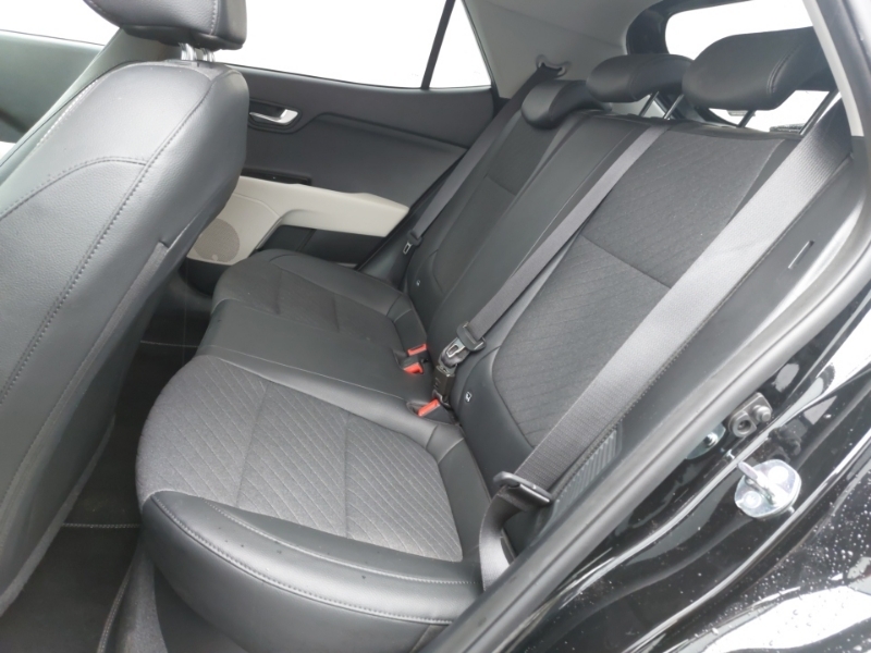 Kia Stonic 1.0T Gdi 48V 113 Gt-line S Dct Black #6
