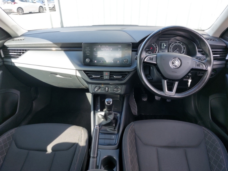 Skoda Kamiq 1.6 Tdi Se Black #3