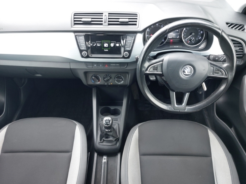 Skoda Fabia 1.0 Mpi Colour Edition White #3