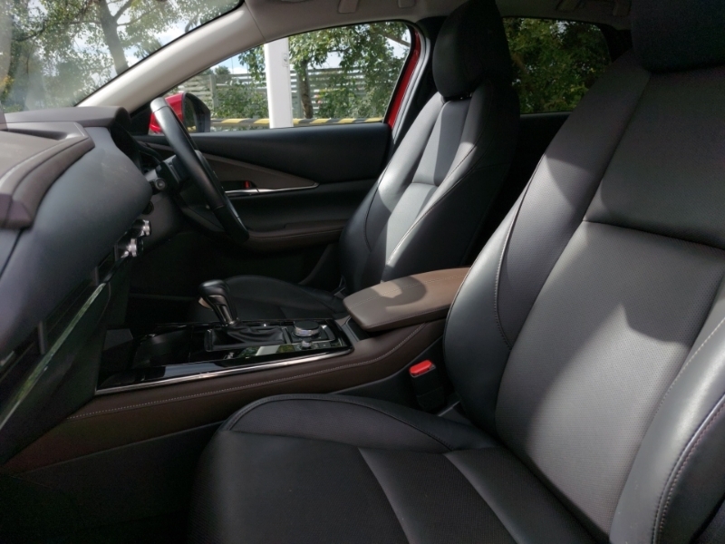 Mazda CX-30 2.0 E-skyactiv G Mhev Takumi Red #5