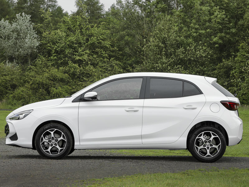 MG MG3 1.5 Hybrid Trophy White #4