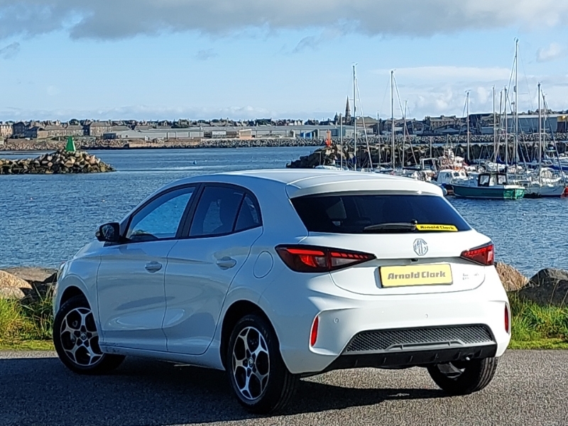 MG MG3 1.5 Hybrid Trophy White #2