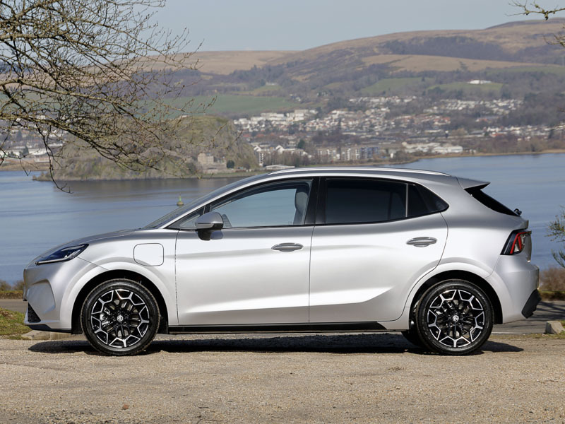 MG MG4 118Kw Premium Long Range 54Kwh Silver #4