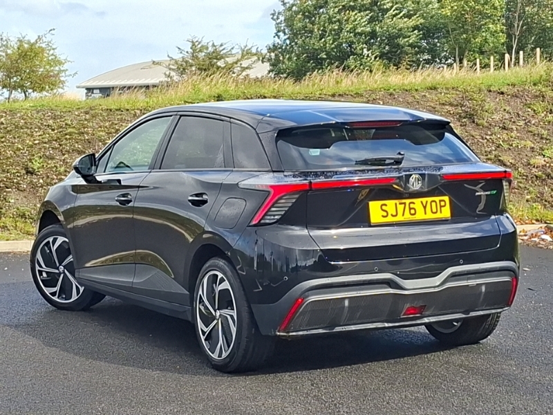 MG MG4 170Kw Premium Long Range 64Kwh Black #2