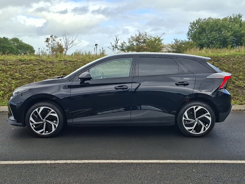 MG MG4 170Kw Premium Long Range 64Kwh Black #4