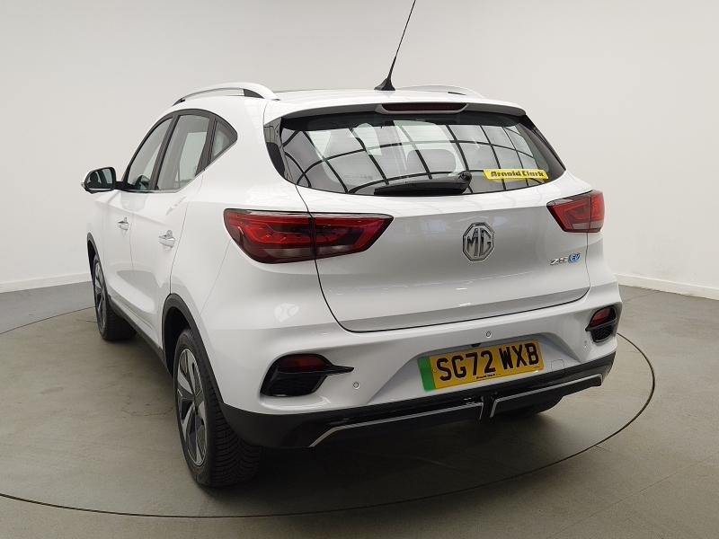 MG ZS 115Kw Trophy Connect Ev Long Range73kwh White #2